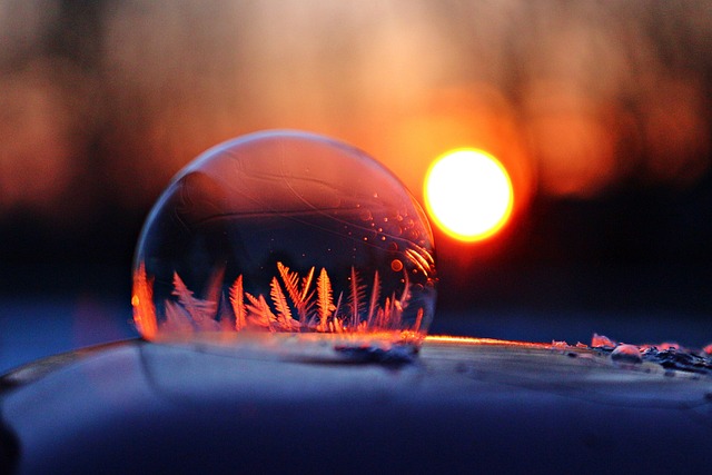 Frozen ice bubble